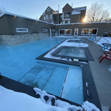 Condos Vacances Msa 2Ch Avec Piscine Et Spas Exterieurs Gratuits 4 Saisons!! Beaupré Eksteriør billede