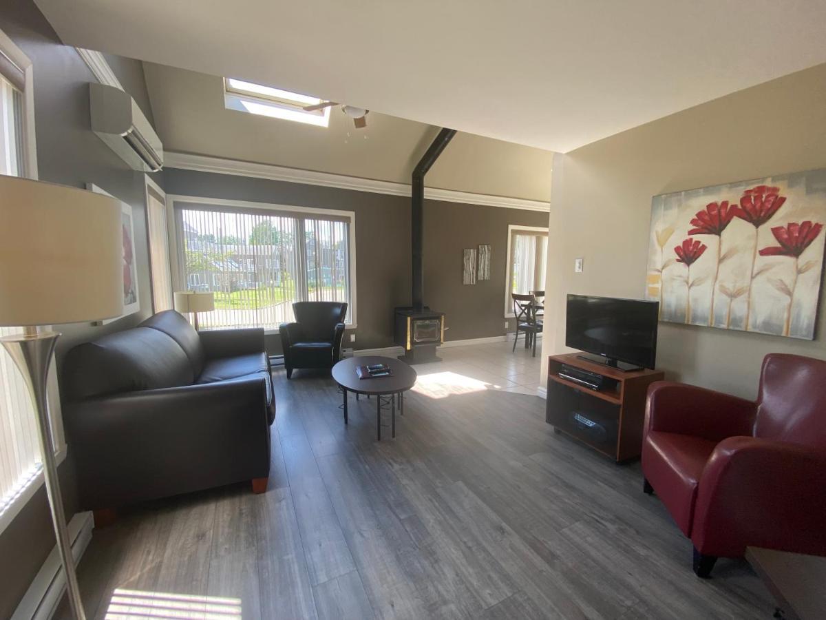 Condos Vacances Msa 2Ch Avec Piscine Et Spas Exterieurs Gratuits 4 Saisons!! Beaupré Eksteriør billede